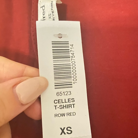 Brand new long sleeve shirt from Wilfred Aritzia - Picture 2 of 5